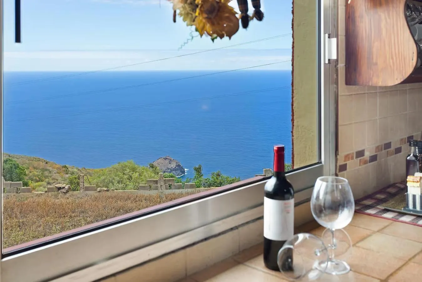 Amazing Country House With Ocean View, Cueva De La Arena 加拉奇科 0*,  西班牙